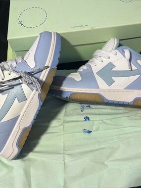 OFF-white baby blue and white 10.5